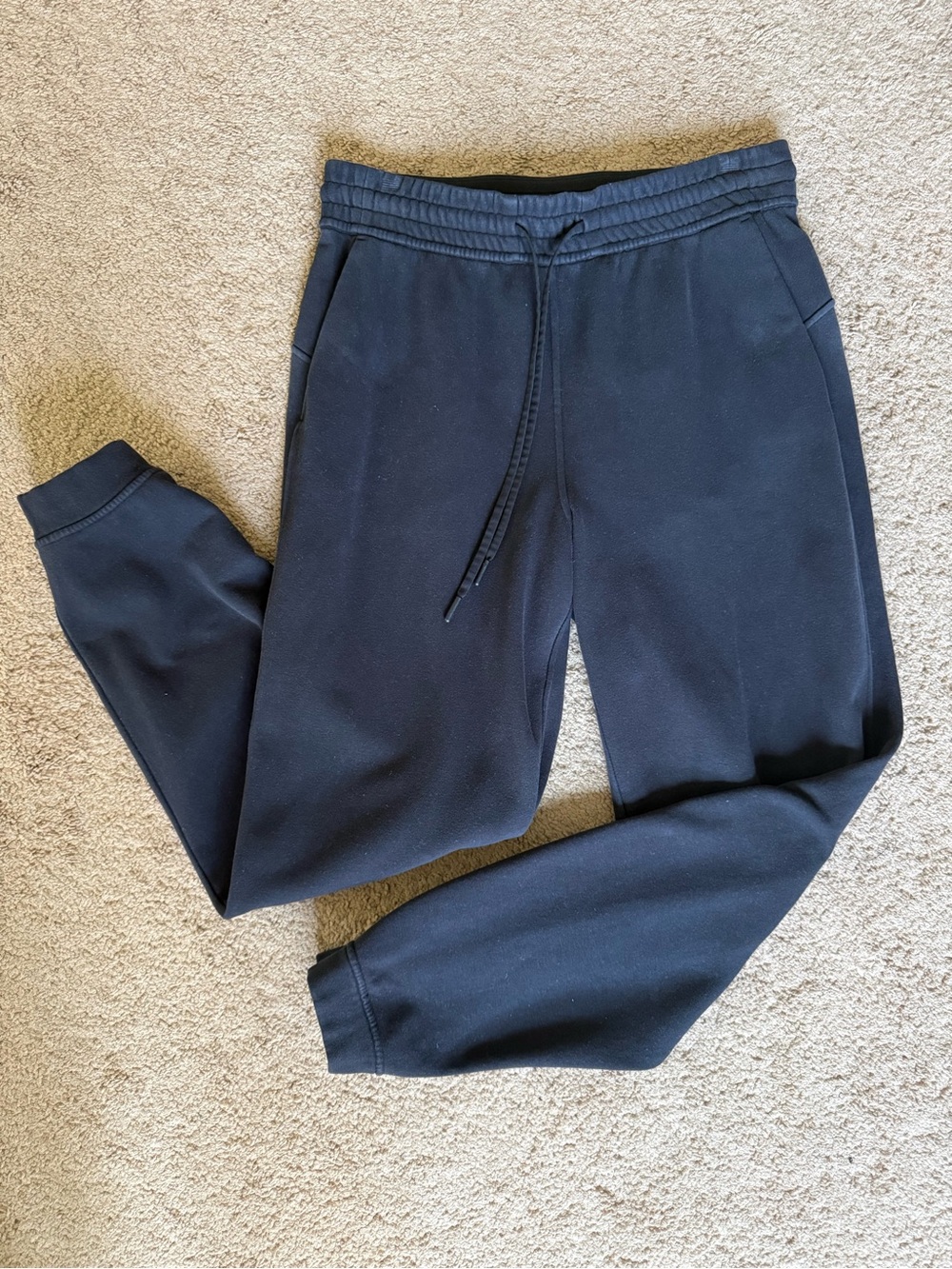 lululemon athletica Loungeful High Rise Black Joggers Size 8